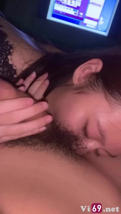 Bướm non tơ em bú cu tình cảm thế mà anh chịch như máy không thương tiếc