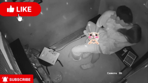 Hack cam 2 em sinh viên làm quán karaoke