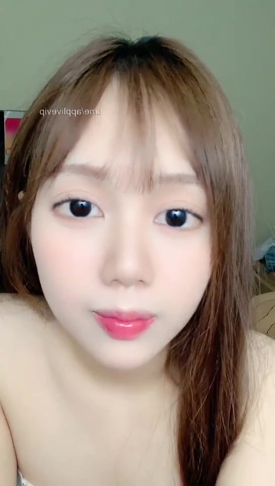 Chơi bài đen đã có em xinh nguyên cây đỏ choét nhé
